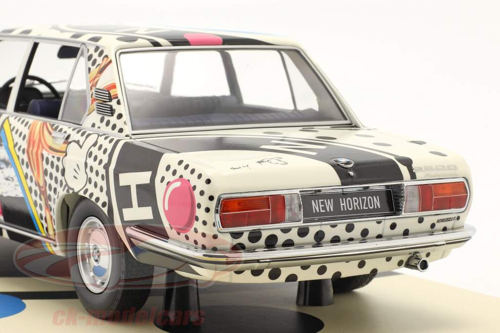 BMW 2500 (E3) 1969 Pink Panther New Horizon 1:18 Minichamps