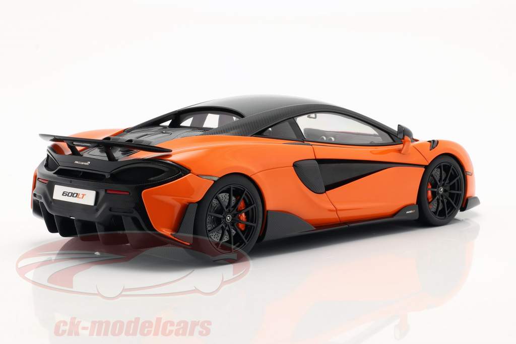 McLaren 600LT Год постройки 2019 myan апельсин 1:18 AUTOart