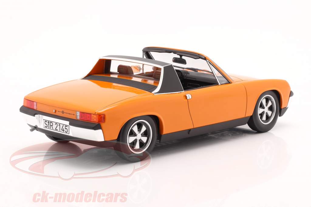 VW-Porsche 914/6 Byggeår 1973 orange 1:18 Norev