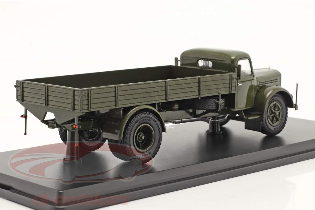 Skoda 706 R Camion à plateau Année de construction 1946 olive foncé 1:43 Premium ClassiXXs