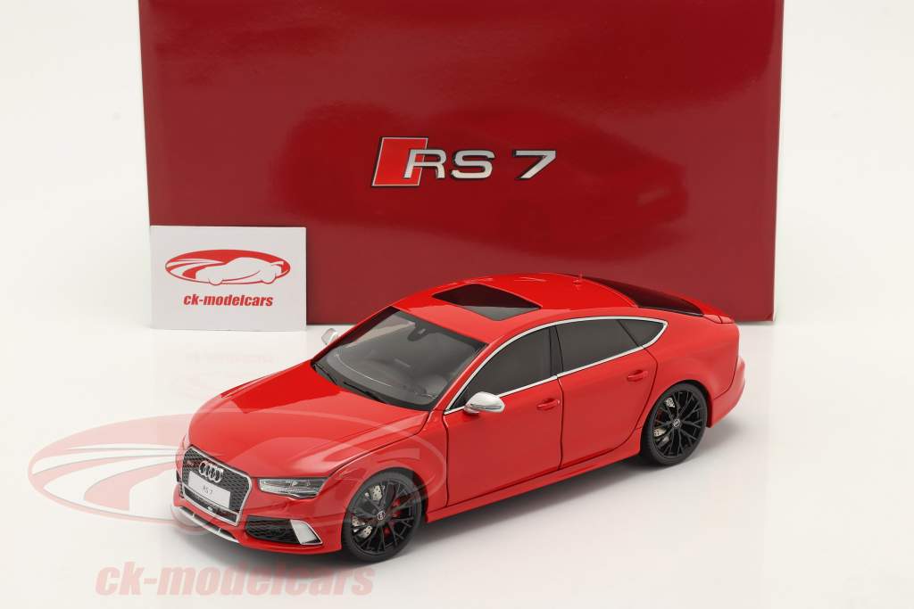 Audi RS7 Sportback (C7) LHD Année de construction 2016 rouge 1:18 KengFai