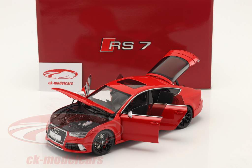 Audi RS7 Sportback (C7) LHD Baujahr 2016 rot 1:18 KengFai