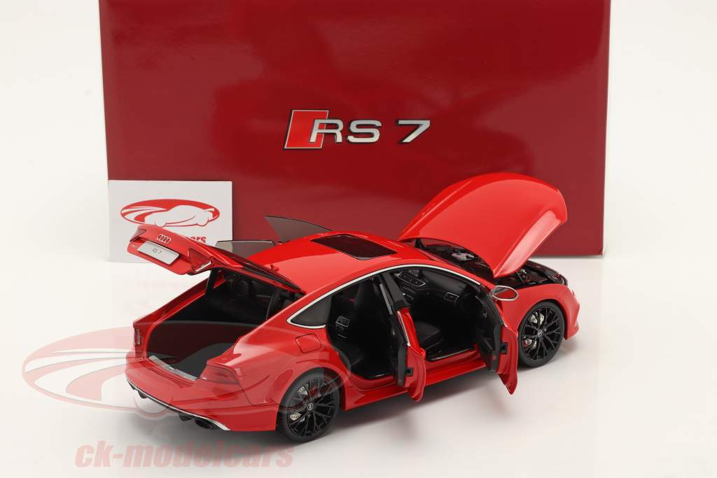 Audi RS7 Sportback (C7) LHD Byggeår 2016 Rød 1:18 KengFai