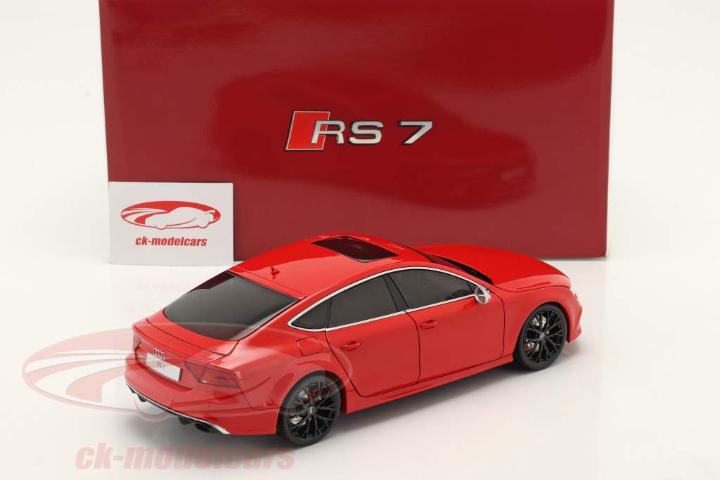 Audi RS7 Sportback (C7) LHD Baujahr 2016 rot 1:18 KengFai