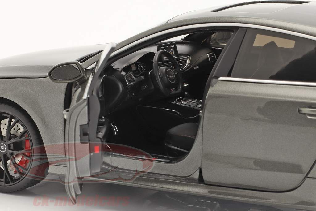 Audi RS7 Sportback (C7) LHD Año de construcción 2016 gris 1:18 KengFai