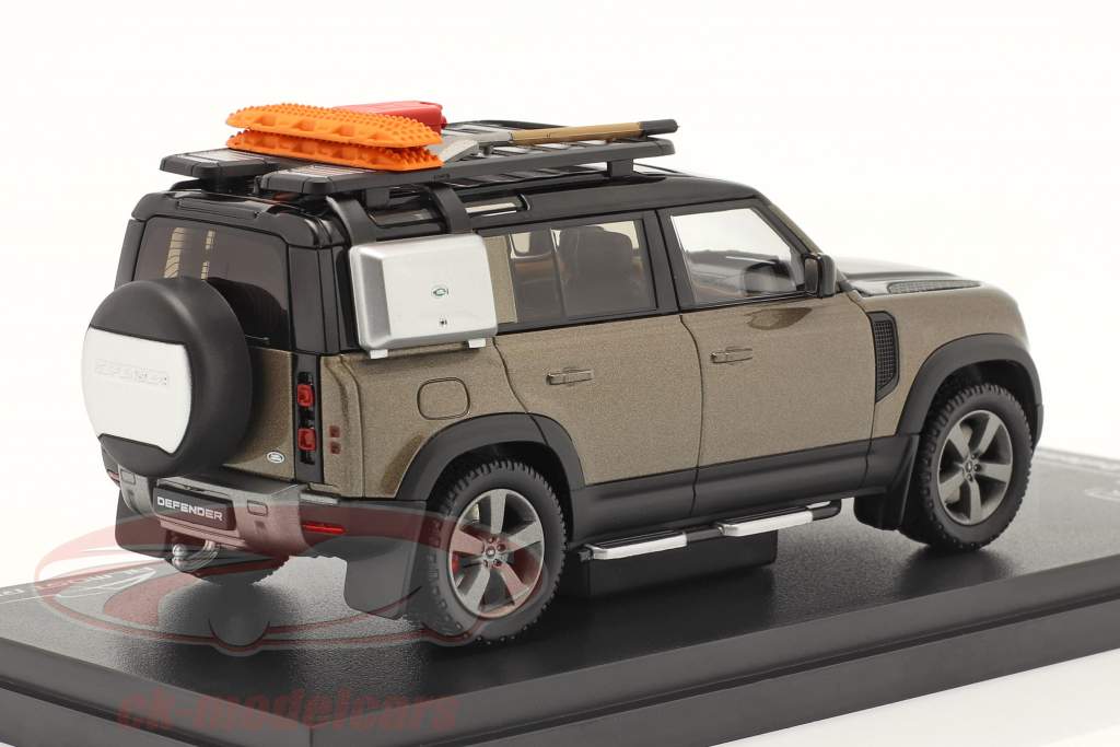 Land Rover Defender 110 Año de construcción 2020 marrón metálico 1:43 Almost Real