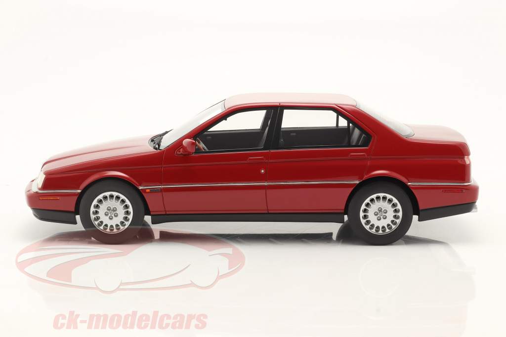 Alfa Romeo 164 Super 3.0 V6 24v Baujahr 1992 rot metallic 1:18 Mitica