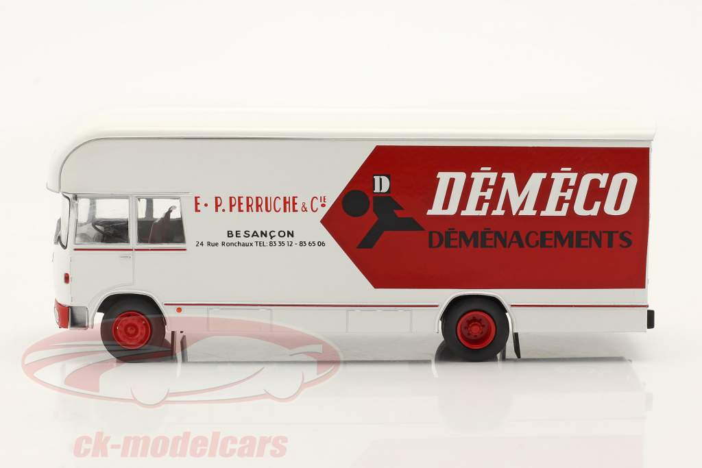Berliet GBK 75 transport Camion Demeco Année de construction 1969 blanc / rouge 1:43 Hachette
