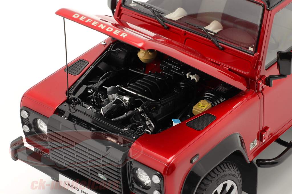 Land Rover Defender 90 Works V8 Année de construction 2018 rouge 1:18 LCD Models