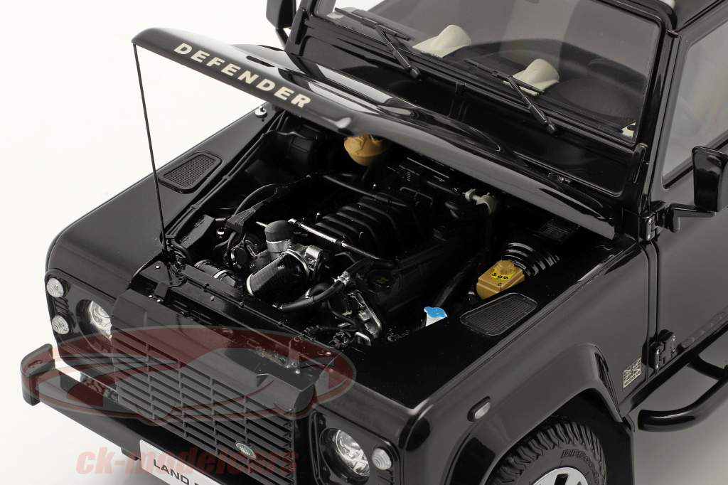 Land Rover Defender 90 Works V8 Année de construction 2018 noir 1:18 LCD Models