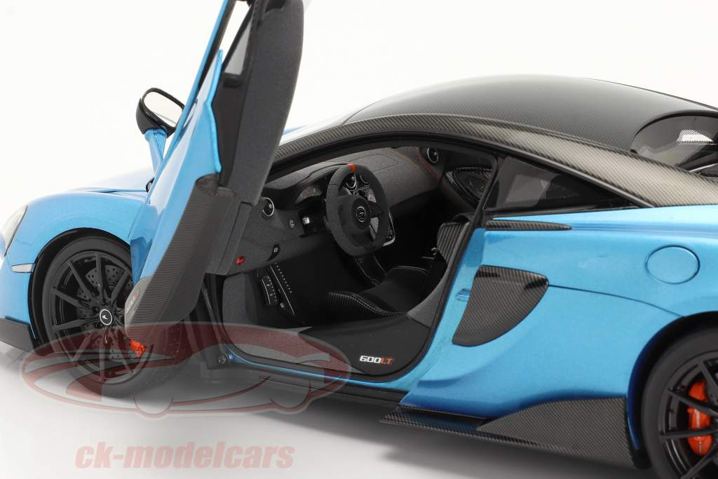 McLaren 600LT Année de construction 2019 bleu métallique 1:18 LCD Models