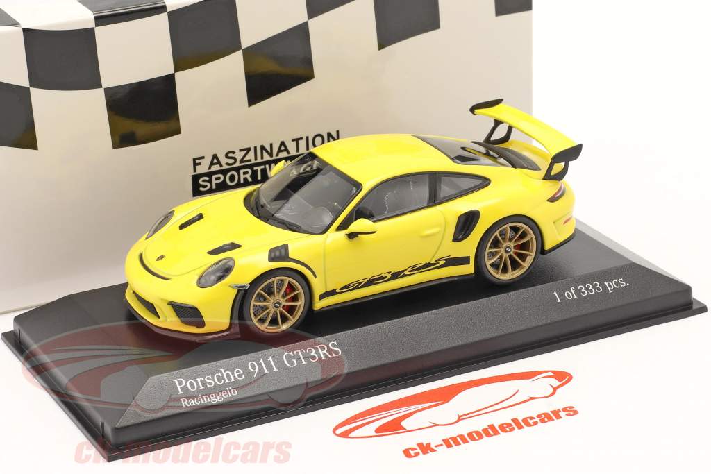 Porsche 911 (991 II) GT3 RS 2018 amarillo de carreras / dorado llantas 1:43 Minichamps