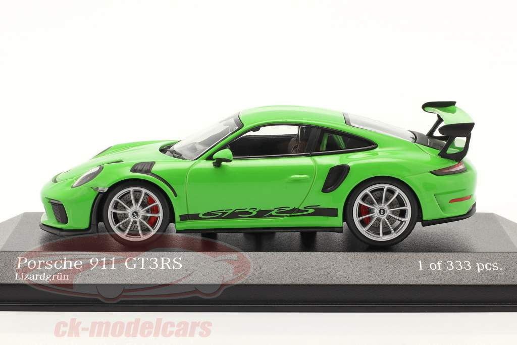 Porsche 911 (991 II) GT3 RS 2018 hagedis groen / zilver velgen 1:43 Minichamps