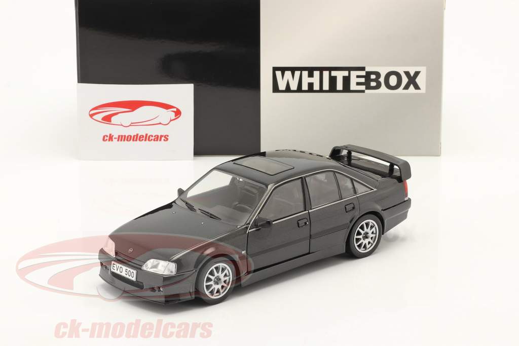 Opel Omega Evolution 500 Año de construcción 1991 negro 1:24 WhiteBox