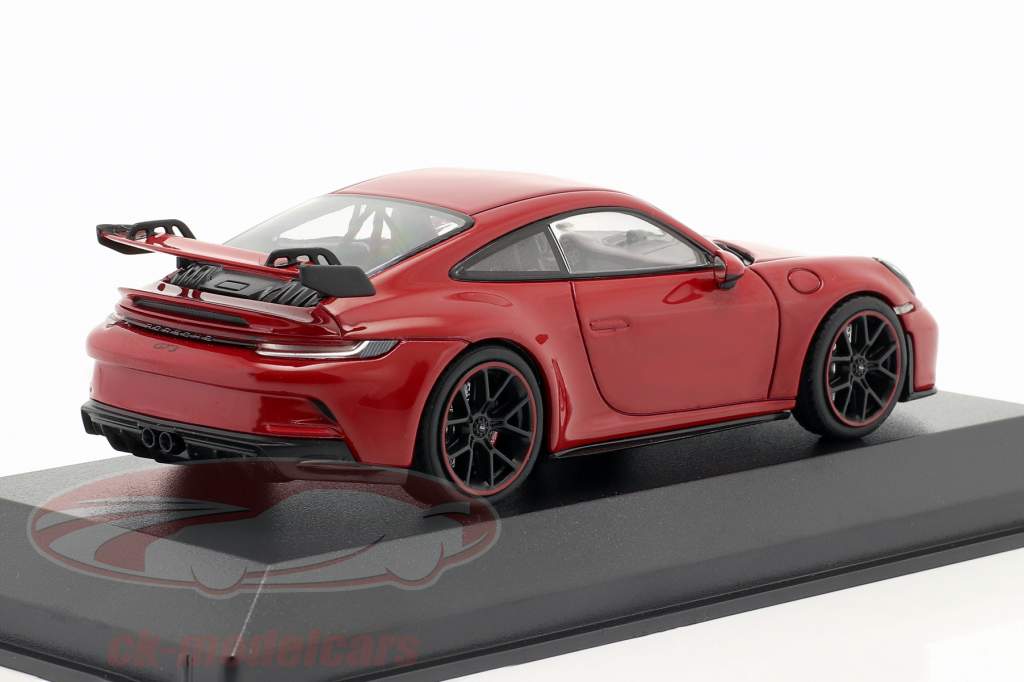 Porsche 911 (992) GT3 建設年 2020 カーマイン 赤 1:43 Minichamps