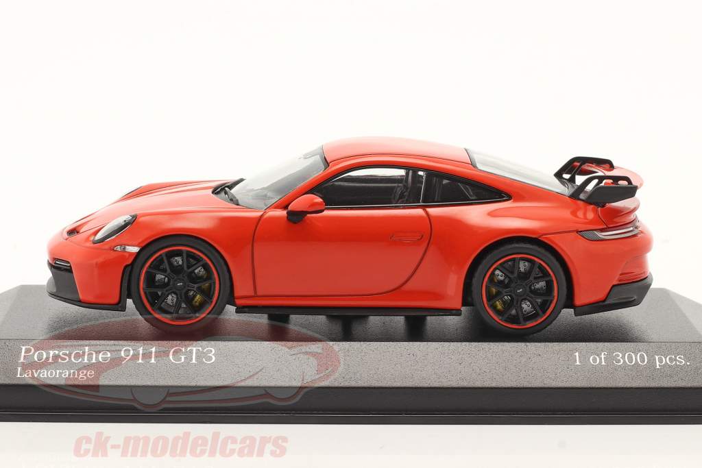 Porsche 911 (992) GT3 Год постройки 2020 лава апельсин 1:43 Minichamps