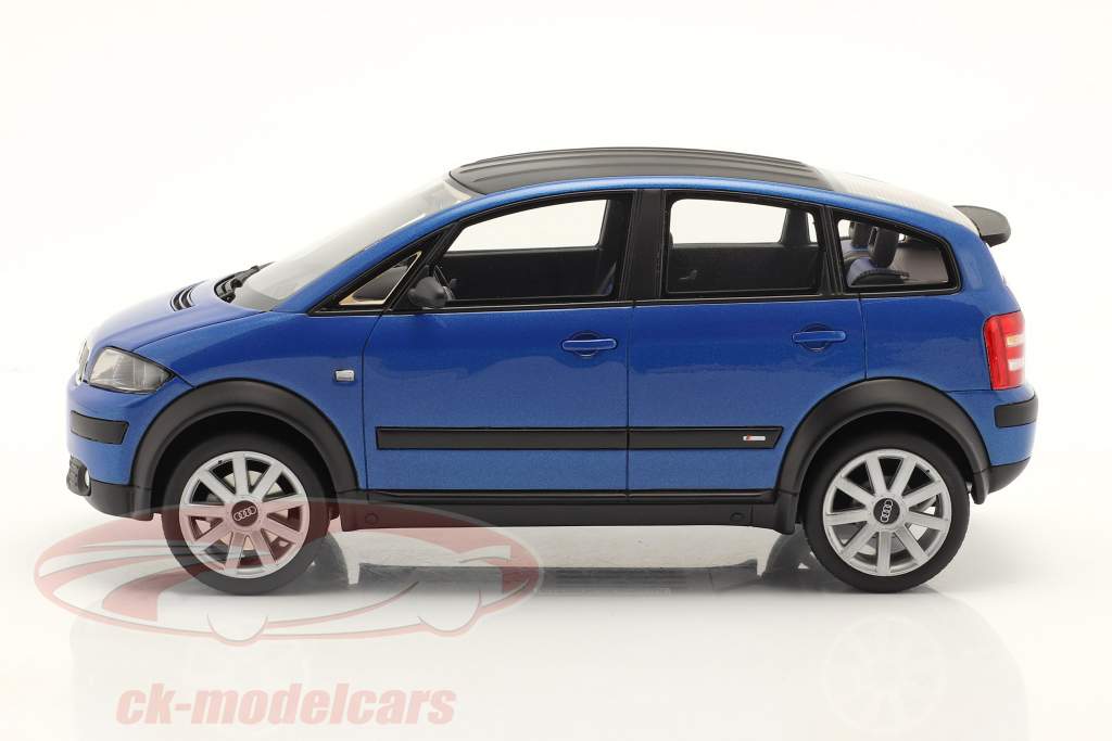 Audi A2 (8Z) colour.storm year 2003 sprint blue 1:18 DNA Collectibles