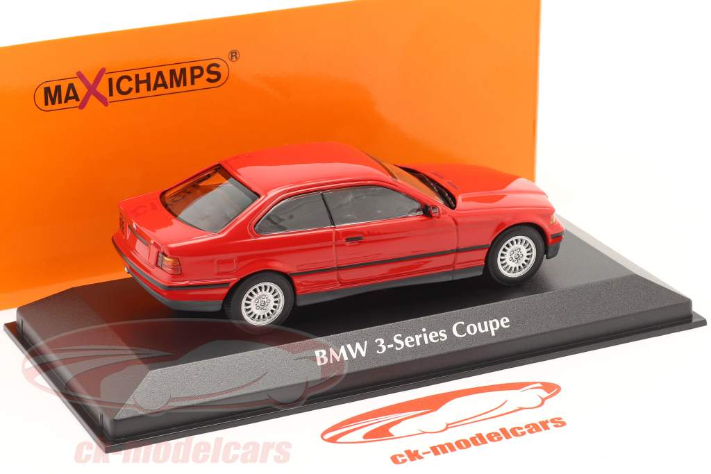 BMW 3 Series (E36) Coupe Baujahr 1992 rot 1:43 Minichamps