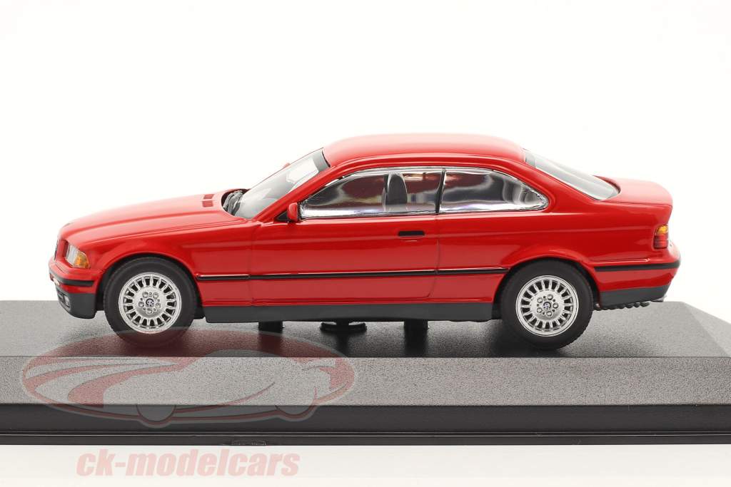 BMW 3 Series (E36) cupé Año de construcción 1992 rojo 1:43 Minichamps