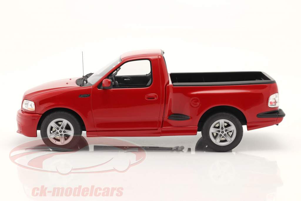 Ford F-150 SVT Lightning year 2003 vermilion 1:18 DNA Collectibles