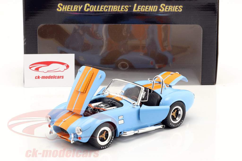 Shelby Cobra 427 S/C Bj. 1966 blue with oranges stripes1:18 ShelbyCollectibles