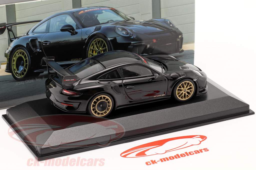 1:43 Maxichamps/Minichamps Porsche 911 R 991  by Raceface-Modelcars 