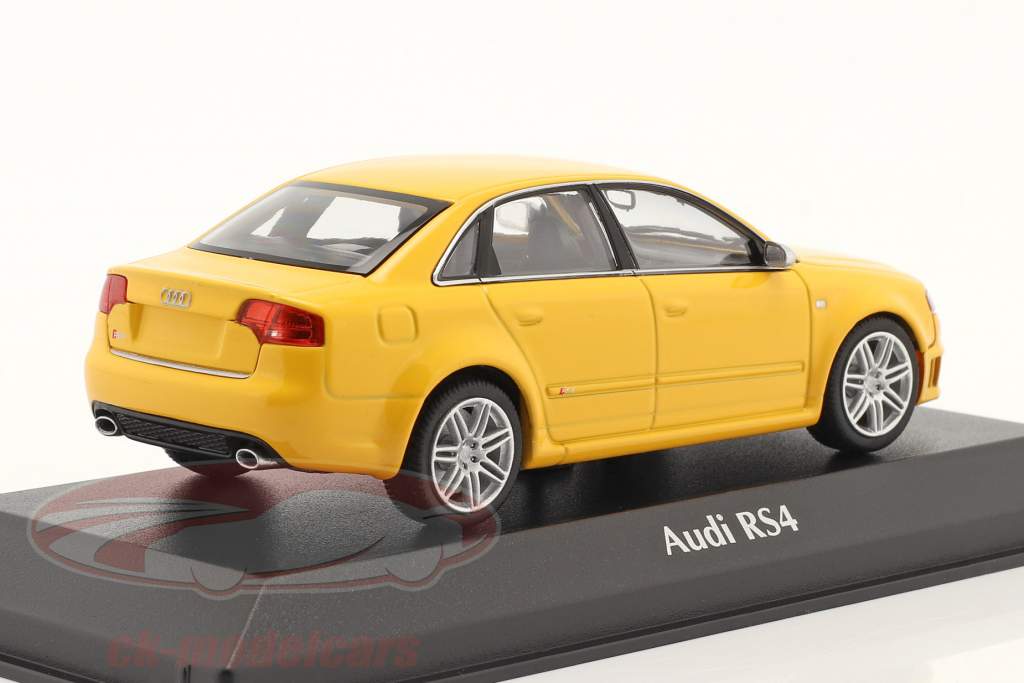 Audi RS4 Ano de construção 2004 amarelo 1:43 Minichamps