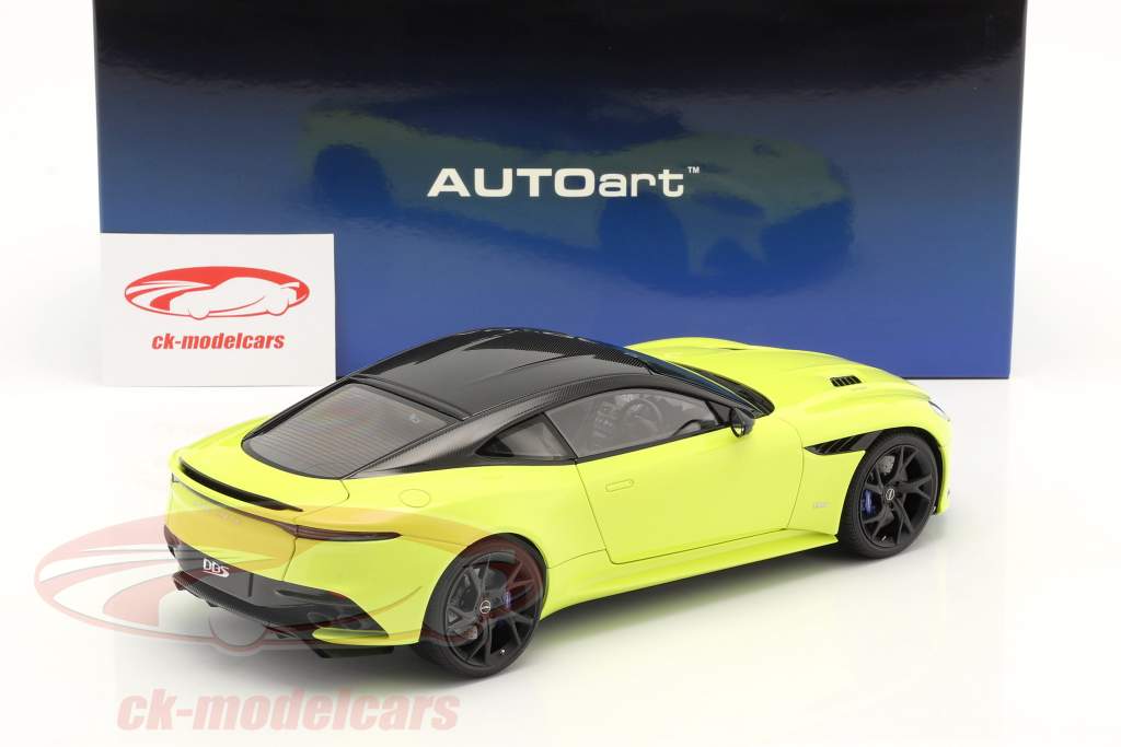Aston Martin DBS Superleggera bouwjaar 2019 limoen groen 1:18 AUTOart