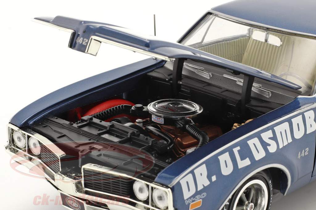 Oldsmobile 442 W-30 Año de construcción 1969 trofeo azul 1:18 AutoWorld