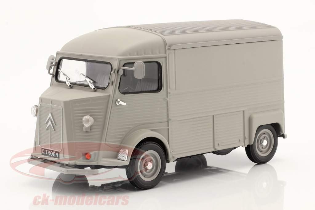 Citroen Type H year 1962 silver 1:24 Welly