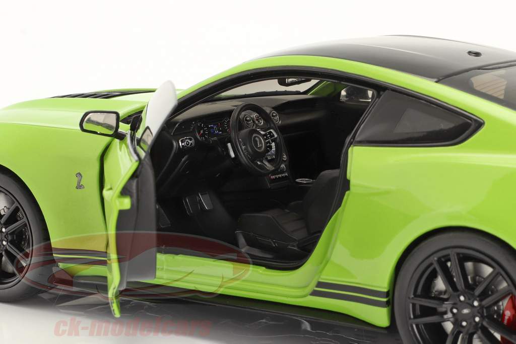 Ford Mustang Shelby GT500 Byggeår 2020 grøn metallisk 1:18 Solido