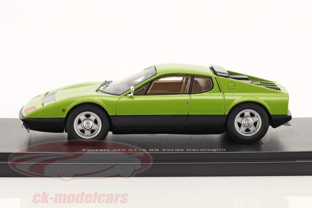 Ferrari 365 GT/4 BB Byggeår 1976 grøn 1:43 AutoCult