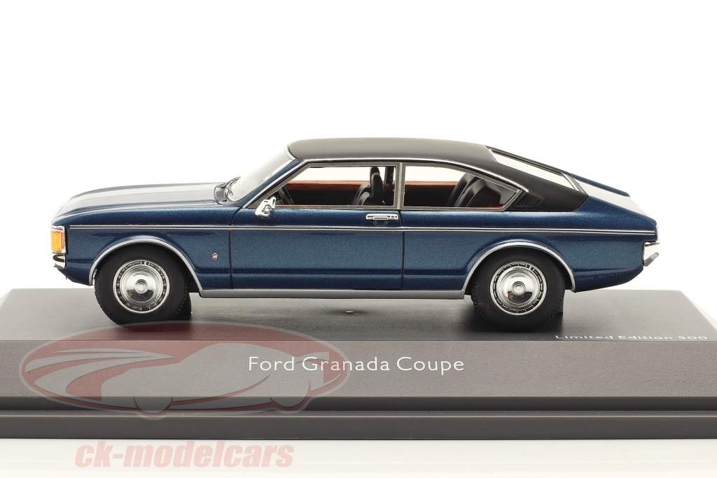 Ford Granada Coupe bleu foncé avec le noir toit 1:43 Schuco