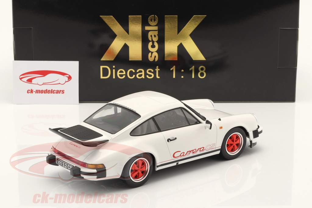 Porsche 911 Carrera 3.2 Clubsport Año de construcción 1989 blanco / rojo 1:18 KK-Scale
