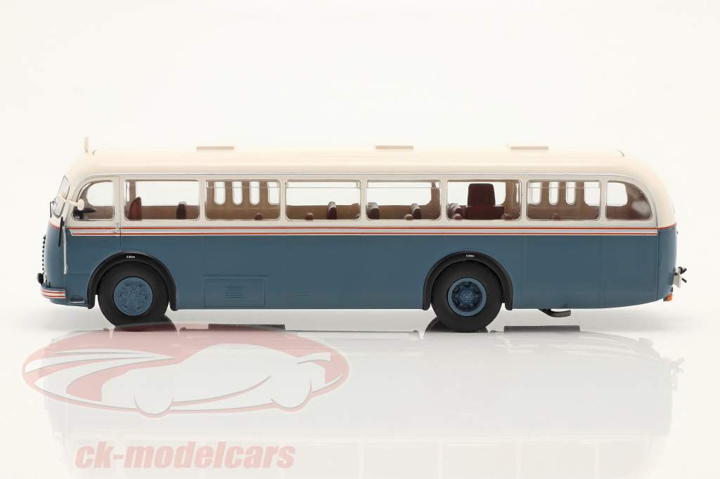 Skoda 706 RO bus year 1947 blue-grey / white 1:43 Ixo