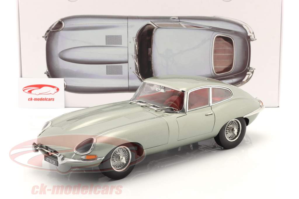 Jaguar E-Type Coupe Anno di costruzione 1964 Grigio metallico 1:12 Norev