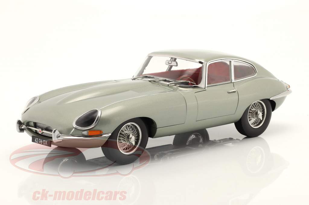 Jaguar E-Type Coupe Ano de construção 1964 cinza metálico 1:12 Norev