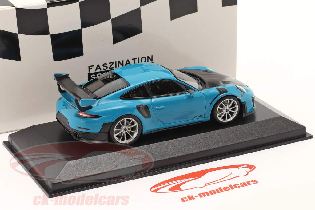 Porsche 911 (991 II) GT2 RS 2018 Miami blue / silver rims 1:43 Minichamps