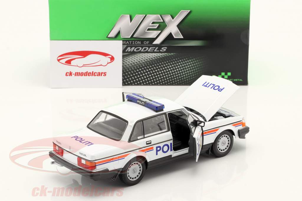 Volvo 240 GL Politi （警察 挪威） 1986 白色的 / 橘子 / 蓝色 1:24 Welly