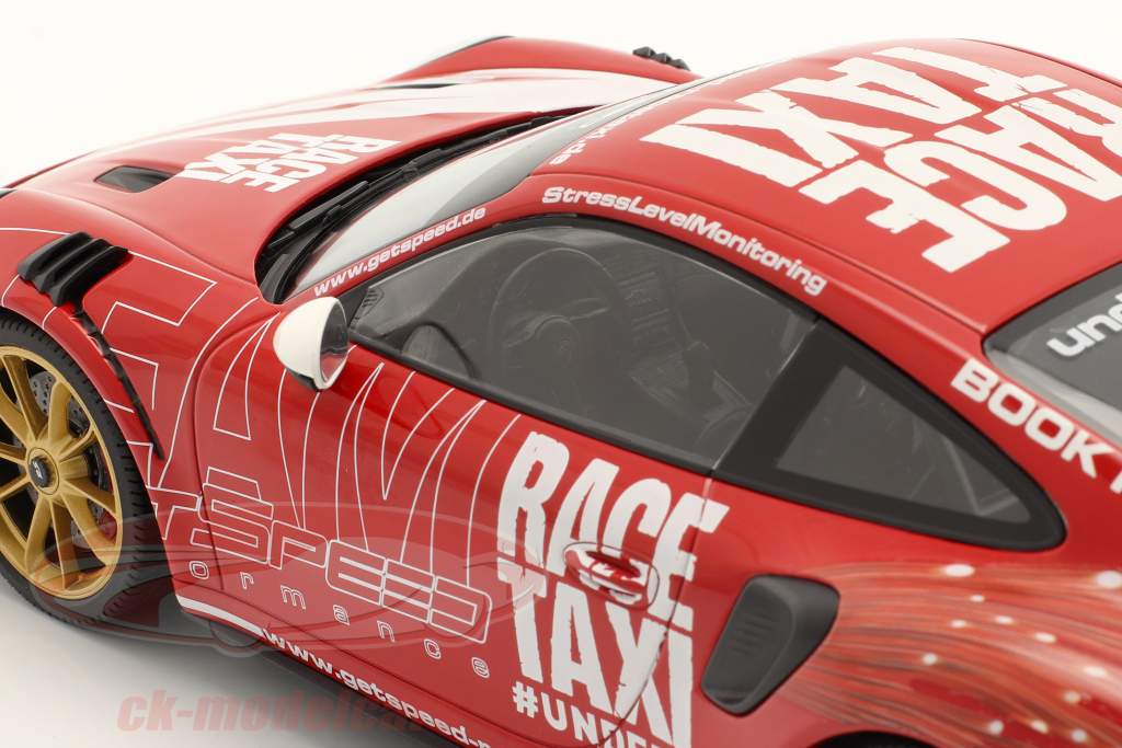 Porsche 911 (991 II) GT3 RS GetSpeed Race Taxi 2019 guardias rojo 1:18 Minichamps