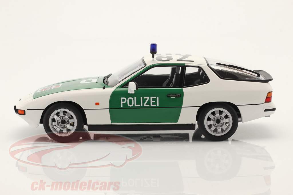 Porsche 924 police de la route Düsseldorf 1985 vert / blanche 1:18 KK-Scale