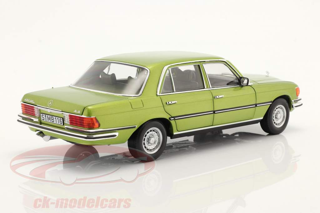 Mercedes-Benz 450 SEL Année de construction 1976-1980 citron vert 1:18 Norev