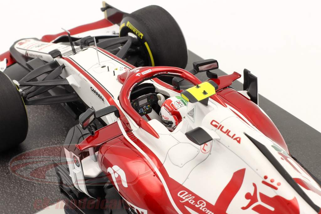 A. Giovinazzi Alfa Romeo Racing C41 #99 Baréin GP fórmula 1 2021 1:18 Minichamps