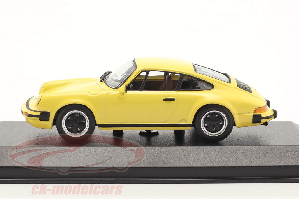 Porsche 911 SC Año de construcción 1979 amarillo 1:43 Minichamps