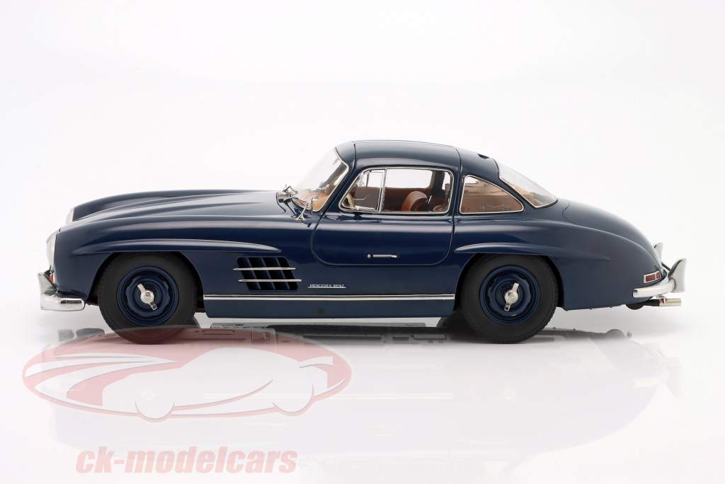 Mercedes-Benz 300 SL Coupe (W198)  year 1954-1957 blue 1:12 Schuco