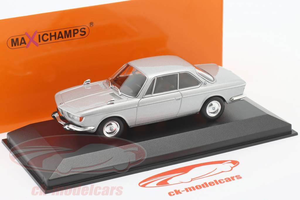 BMW 2000 CS Coupe Byggeår 1967 sølv 1:43 Minichamps