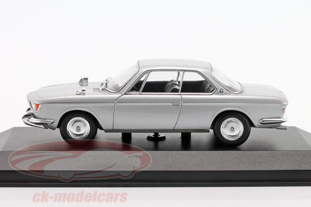 BMW 2000 CS Coupe year 1967 silver 1:43 Minichamps