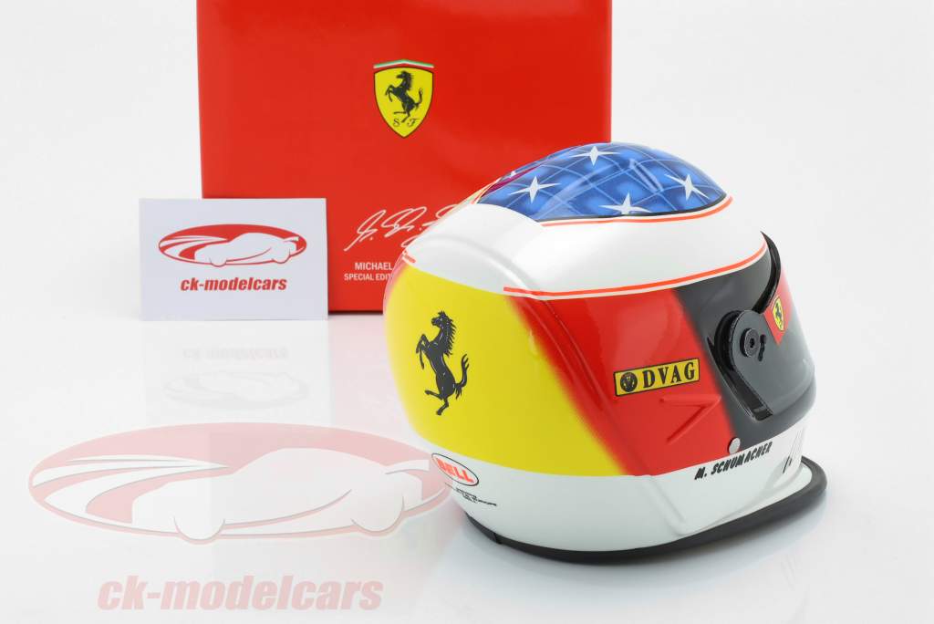 M. Schumacher Scuderia Ferrari # ganador español GP fórmula 1 1996 casco 1:2 Bell