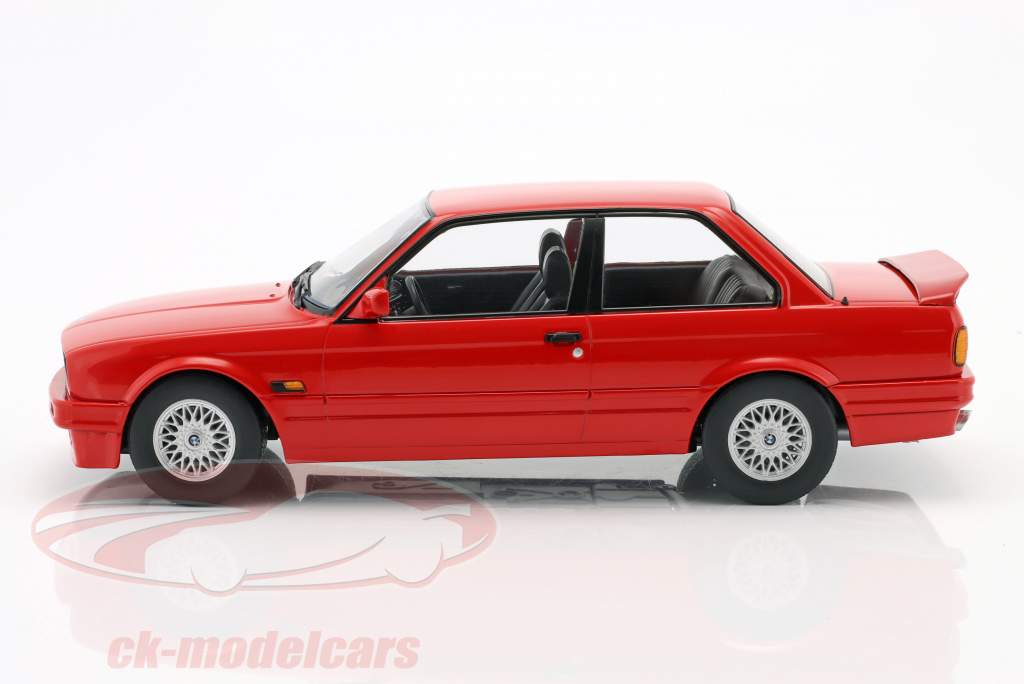 BMW 320iS E30 Italo M3 Année de construction 1989 rouge 1:18 KK-Scale