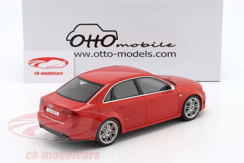 Audi RS 4 (B7) 4.2 MSI Año de construcción 2005 Misano rojo 1:18 OttOmobile
